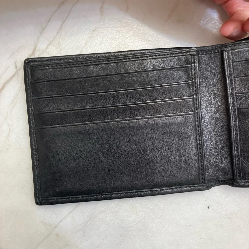 Tumi mens bifold black leather wallet
